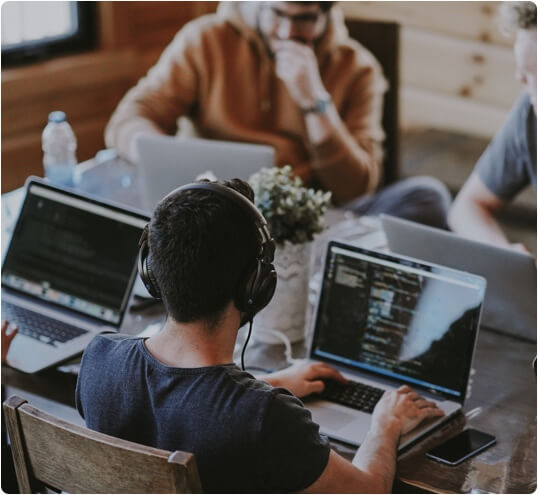 growth team designing scalable programs for mobile app marketing